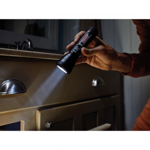 Lanterna Coleman BatteryGuard 325L
