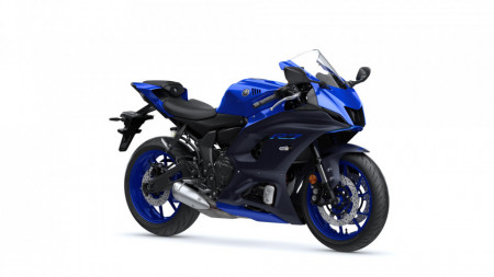 YAMAHA R7
