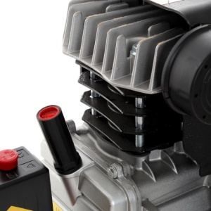 Compresor de aer capacitate 50litri, 2.8kW, 220V debit aer 206 l/min