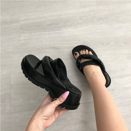 Papuci dama negri cu platforma S801
