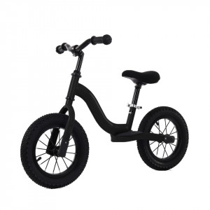 Bicicleta pedagogica fara pedale pentru copii NOVOKIDS™ Splend'Or Balance Bike 120, Cu roti gonflabile din cauciuc de 12" inch, 1-5 ani, Maxim 30 kg, Cadru otel, Roti din spuma cauciucata EVA, Ghidon si sa reglabile pe inaltime, Negru