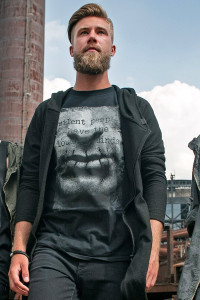 Tricou pentru bărbați UNDERWORLD Silent people have...