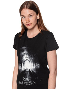 T-shirt femeie UNDERWORLD Follow your curiosity