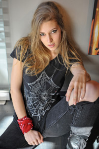 T-shirt femeie UNDERWORLD Spider