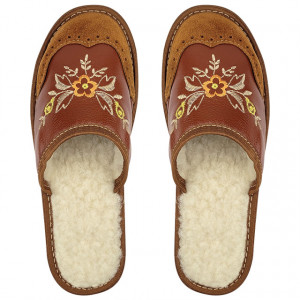 Papuci de Casa din Piele Imblaniti cu Lana Marca Tylbut Model 'London Culture' Brown