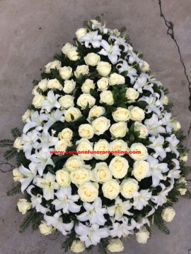 Coroane Funerare Crinii Inperiali si Trandafiri Albi