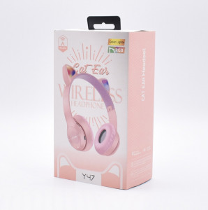 Casti wireless pliabile cu design simpatic de urechi de pisica, culoare roz, cu microfon incorporat pentru apeluri hands-free, conexiune Bluetooth 5.0 pentru sunet stereo de calitate, bas puternic si LED-uri care asigura o experienta vizuala captivanta.