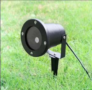 Proiector Laser exterior cu telecomanda Star Shower Motion din metal inoxidabil montat in gradina