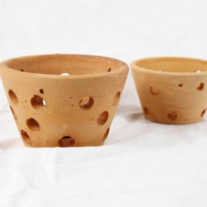 Ghiveci ceramica cu orificii