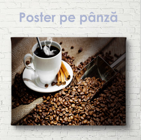Poster, Boabe de cafea și o ceașcă de cafea fierbinte