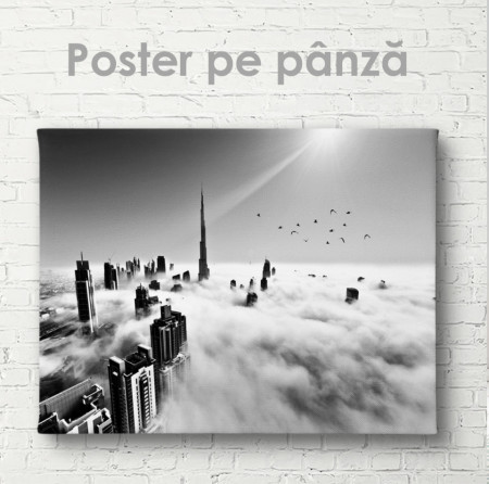 Poster, Ceață deasupra orașului alb-negru