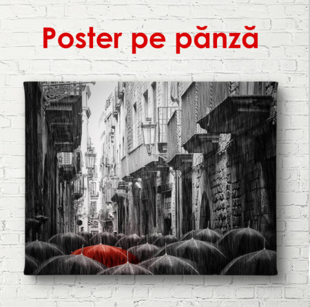 Poster, Umbrela roșie într-un oraș alb-negru