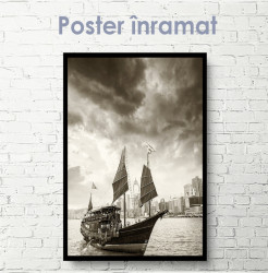 Poster, Barca cu steaguri