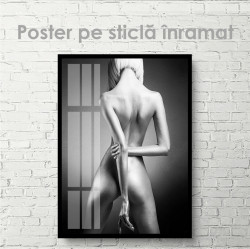 Poster, Imagine alb-negru a unei fete