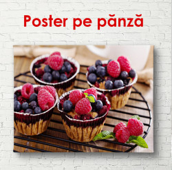 Poster, Coșul de prăjituri delicioase pe masă