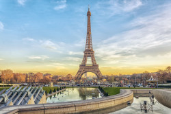 Tablou modular, Apus de vară la Turnul Eiffel