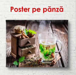 Poster, Tortul cu o ceașcă de ceai pe masă