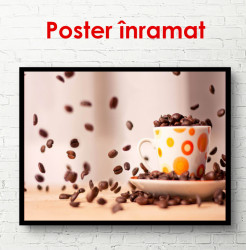 Poster, O cană de cafea cu boabe de cafea