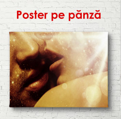 Poster, Sărutul un tip și o fată într-un fond maro