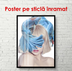 Poster, Fata cu pește albastru pe cap.