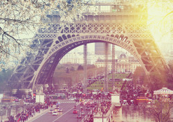 Tablou modular, Răsăritul în Paris.