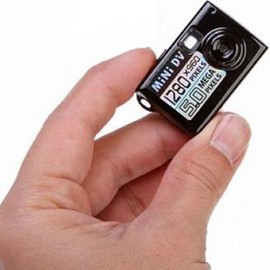 Micro camera video digitala 8 Gb memory HD 1280*960