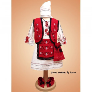 Costum Traditional Moldovenesc