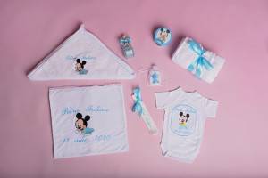 Trusou botez Baby Mickey