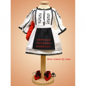 Costum Traditional Transilvania