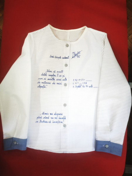 Bluza Călătorie în lumea cărților