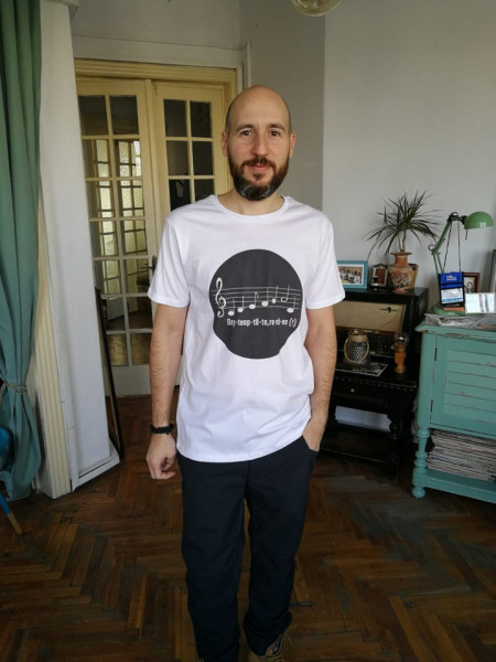 Tricou DEȘTEAPTĂ-TE ROMÂNE!