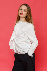 Bluza "Bine faci (mult mai) bine gasesti"