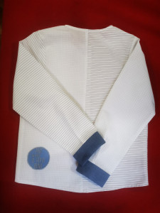 Bluza Călătorie în lumea cărților