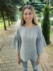 Bluza Cusută cu voie bună (model E)