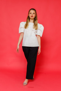 Bluza Cu capul în nori și cu picioarele pe Pamânt (model M)