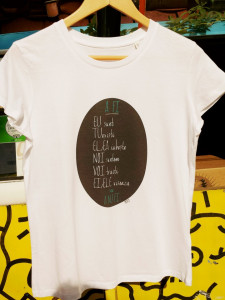 T-Shirt (Her) TO BE (Only in Romanian language)