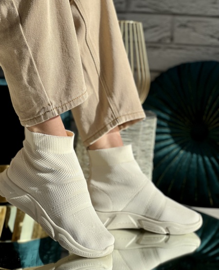 Adidas Gheata Cod: LH-1911 Apricot