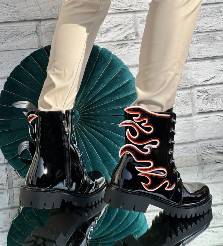 Ghete cod: LA-93 Black