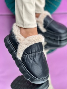 Ghete Scurte Cod: L639 Black