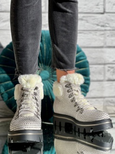 Bocanci cod: K!710901 Blanco