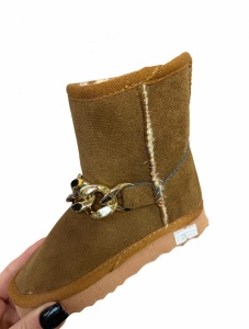 Ghete Cod: Q13Camel