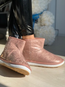 Ghete UGG cod: S520 Pink