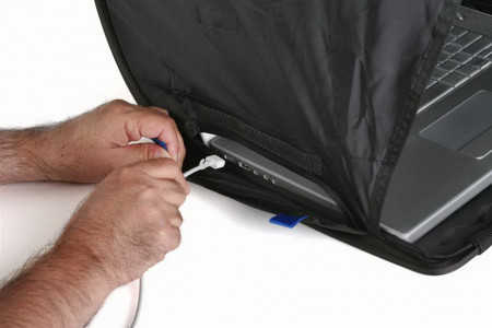 Think Tank Pixel Sunscreen V2.0 - husa soare pliabila parasolar - pentru laptop