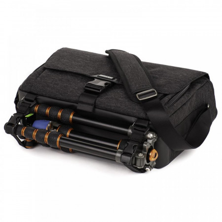 Think Tank Vision 15 Graphite - geanta foto