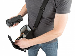 Lowepro ProTactic Lens Exchange 200 AW