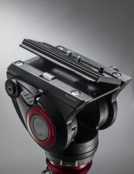 Manfrotto MVK500AM Kit trepied video cu cap fluid