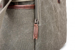 Think Tank Retrospective 30 Pinestone Leather - geanta foto