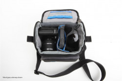 Think Tank Mirrorless Mover 10 Heathered Grey - geanta foto