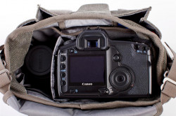 Think Tank Retrospective 5 Black - geanta foto