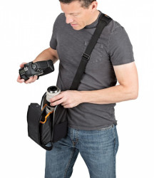 Lowepro ProTactic Lens Exchange 200 AW